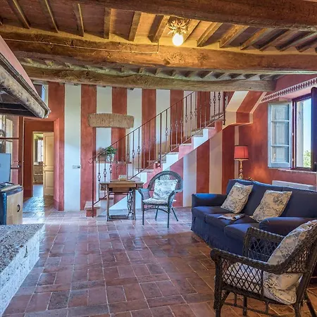 Villa Podere Pratovecchio 14&2, Emma *