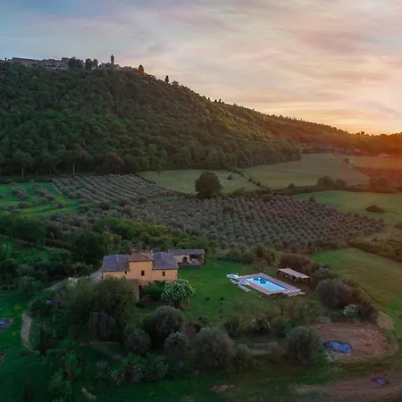 Podere Pratovecchio 14&2, Emma