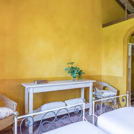 Podere Pratovecchio 14&2, Emma