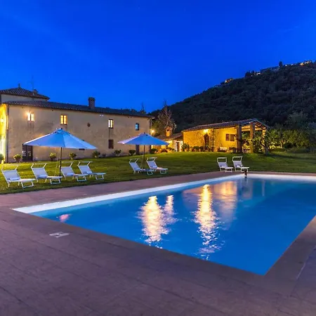 Podere Pratovecchio 14&2, Emma Villa